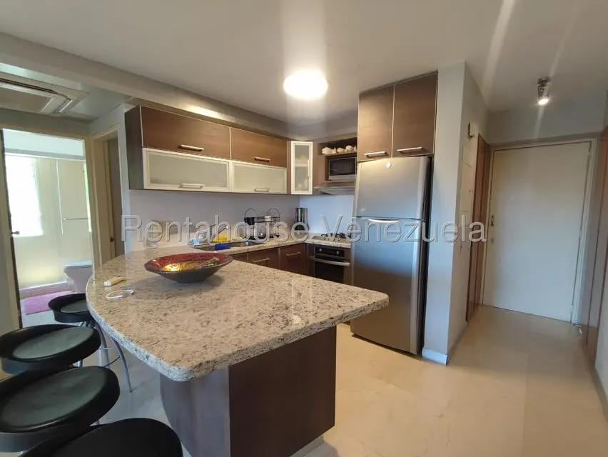 Apartamento (1 Nivel) en Alquiler en Colinas de Bello Monte, Distrito Metropolitano - 5