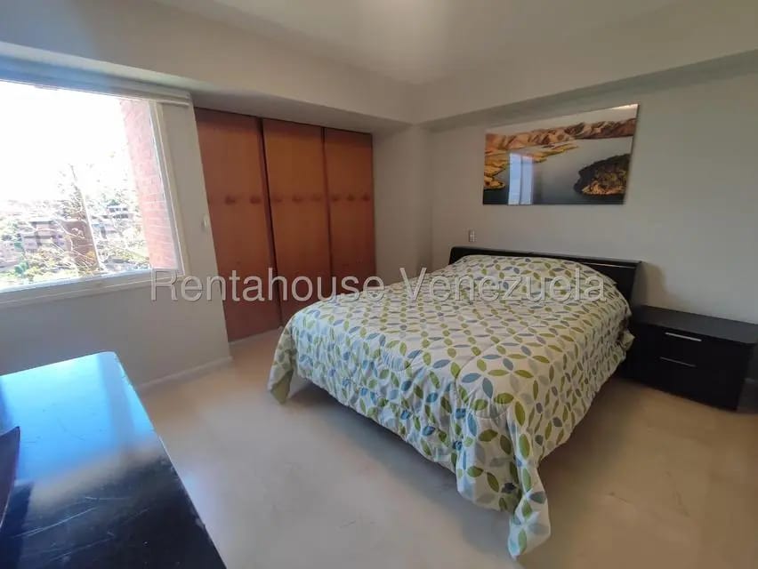 Apartamento (1 Nivel) en Alquiler en Colinas de Bello Monte, Distrito Metropolitano - 10