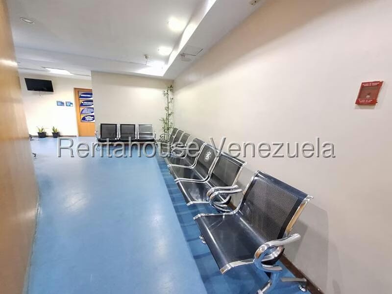 Comercial (Consultorio Medico) en Venta en El Socorro, Carabobo - 29