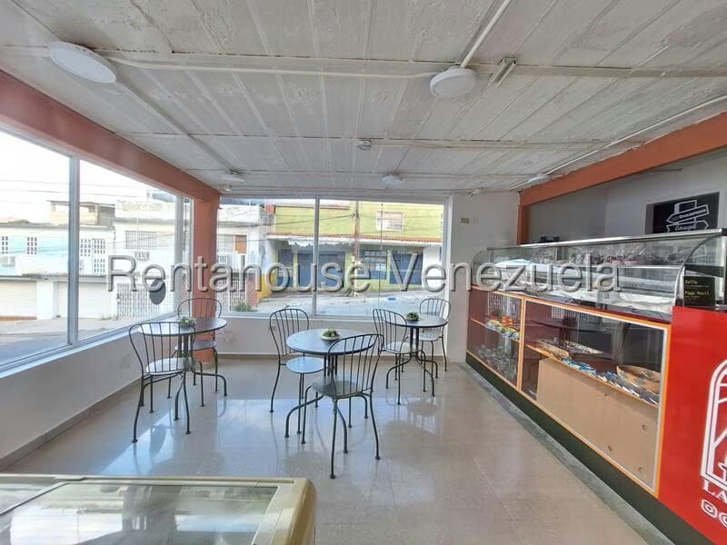 Comercial (Consultorio Medico) en Venta en El Socorro, Carabobo - 31
