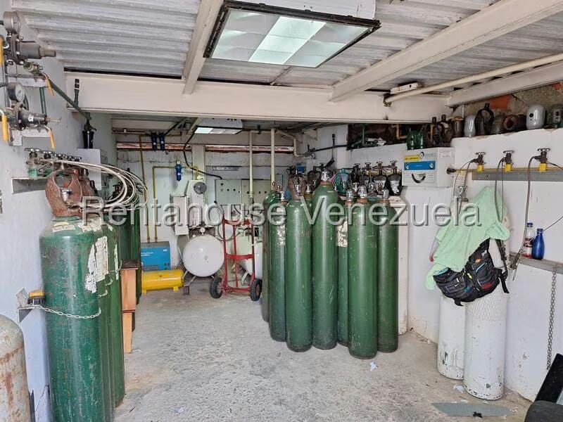 Comercial (Consultorio Medico) en Venta en El Socorro, Carabobo - 32