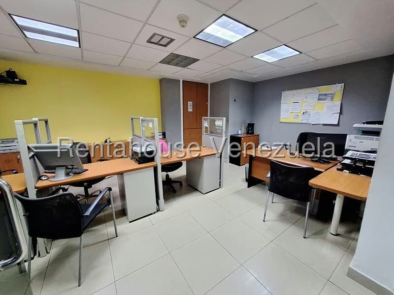 Comercial (Consultorio Medico) en Venta en El Socorro, Carabobo - 6