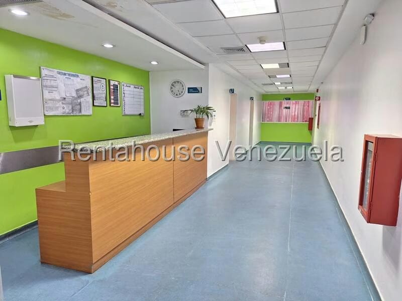 Comercial (Consultorio Medico) en Venta en El Socorro, Carabobo - 9