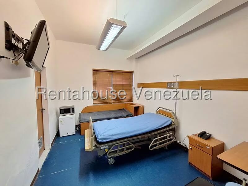 Comercial (Consultorio Medico) en Venta en El Socorro, Carabobo - 10