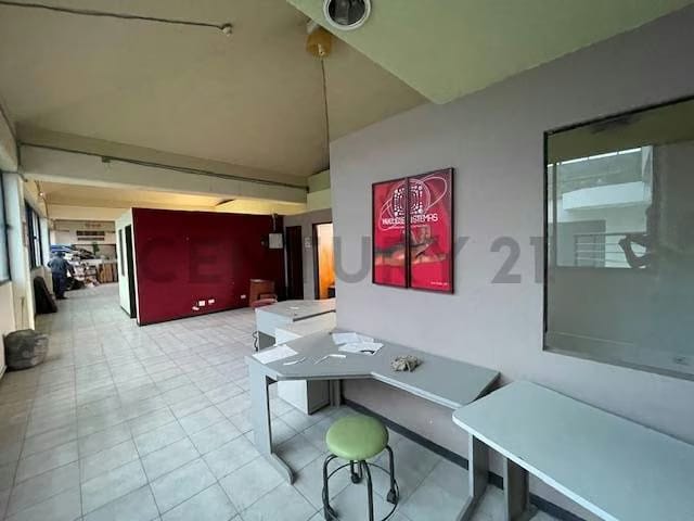 Local En Venta En El Cc El Refugio. - 12