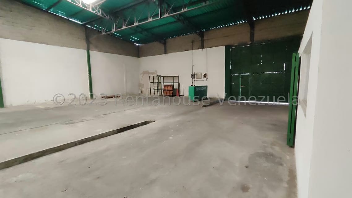 Comercial (Galpon - Deposito) en Venta en 23 de Enero, Aragua - 13