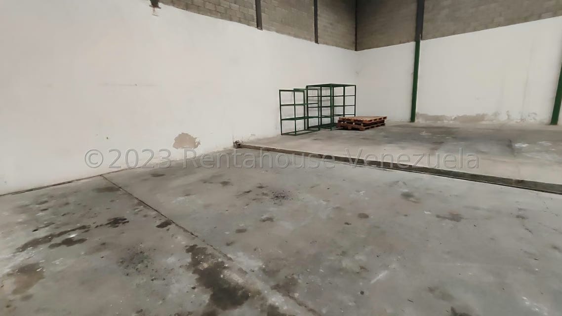 Comercial (Galpon - Deposito) en Venta en 23 de Enero, Aragua - 19