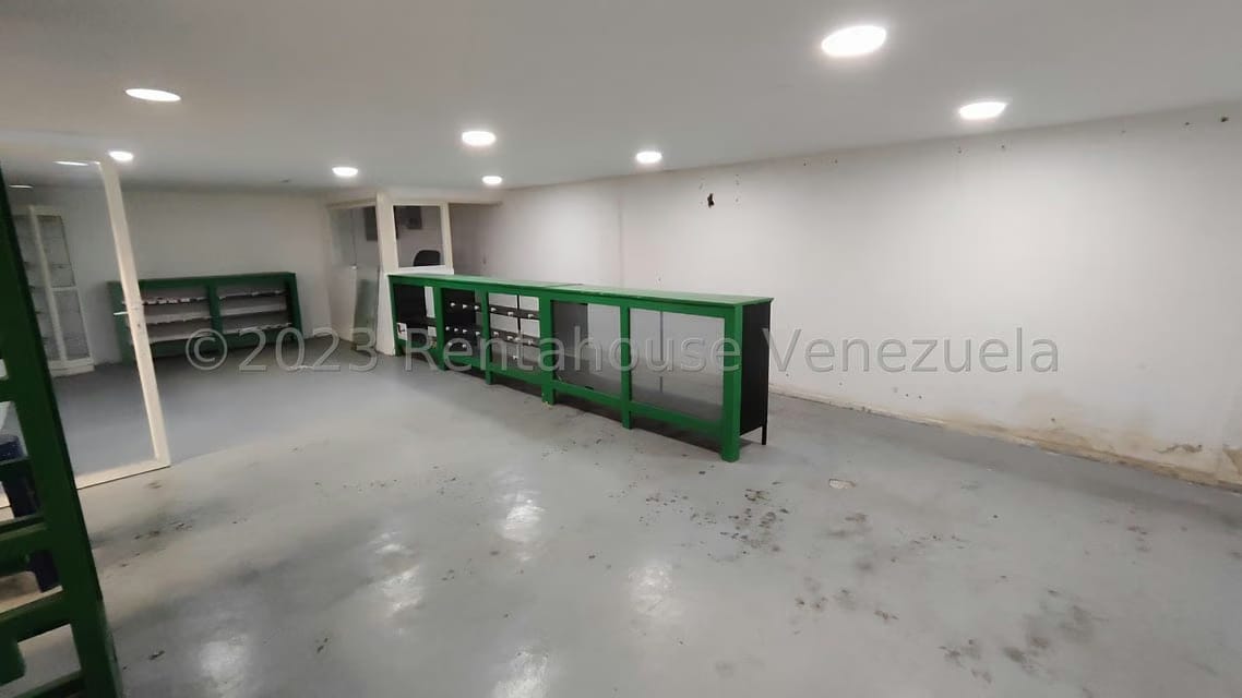 Comercial (Galpon - Deposito) en Venta en 23 de Enero, Aragua - 3