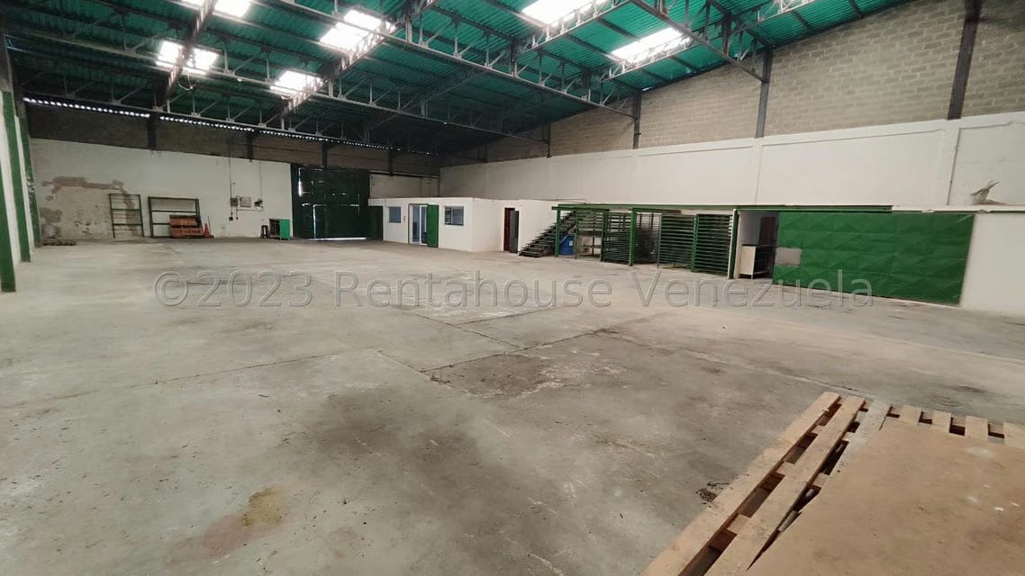 Comercial (Galpon - Deposito) en Venta en 23 de Enero, Aragua - 22