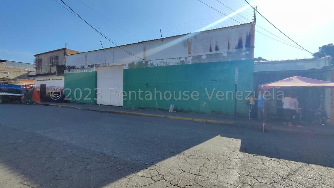 Comercial (Galpon - Deposito) en Venta en 23 de Enero, Aragua - 26
