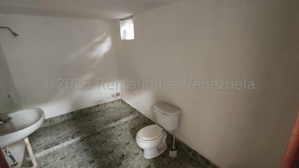 Comercial (Galpon - Deposito) en Venta en 23 de Enero, Aragua - 10