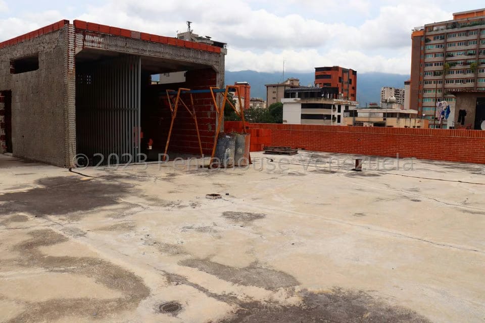 Comercial (Local Comercial) en Alquiler en El Paraiso, Distrito Metropolitano - 10