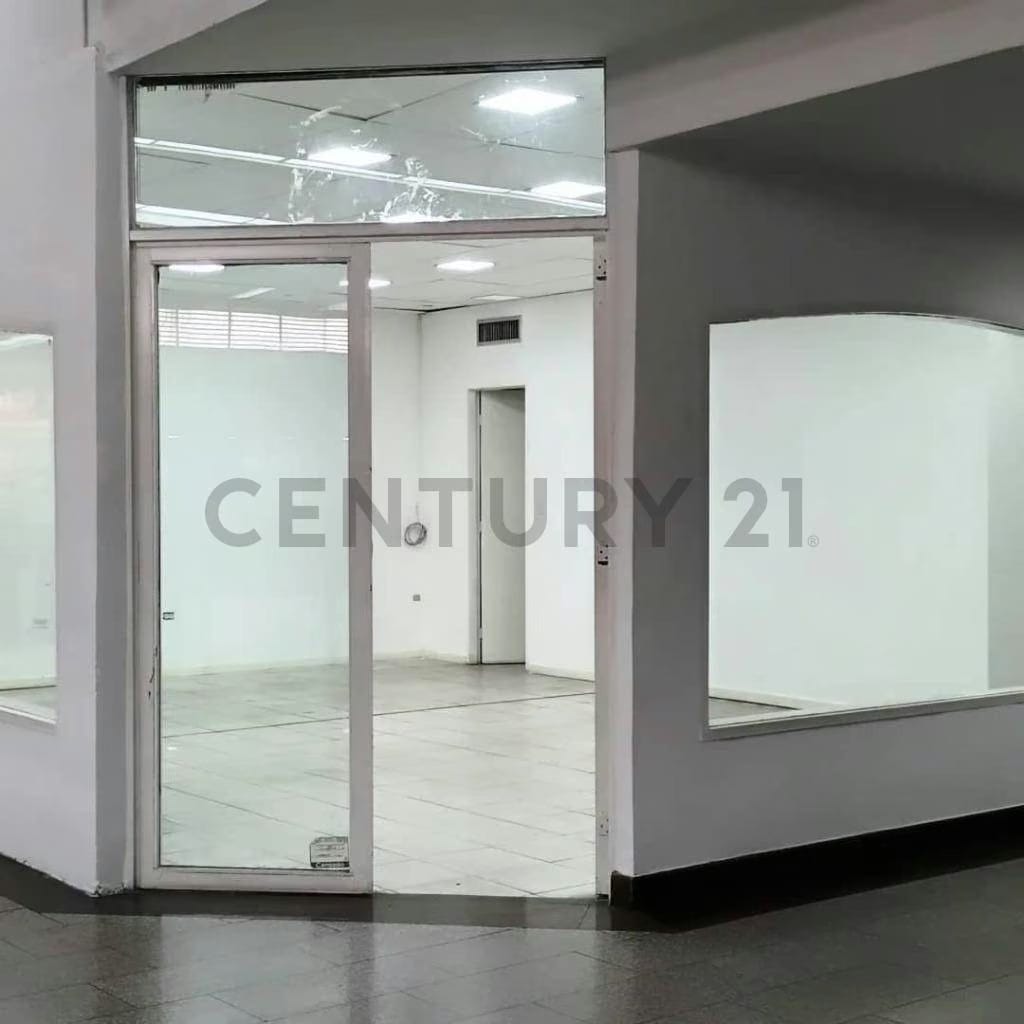 Local Comercial en Venta de 49 m2 en Centro Comercial Plazas las Américas