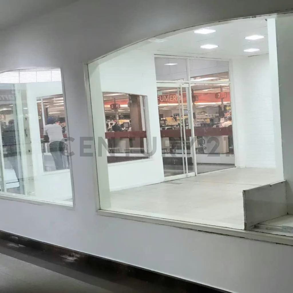 Local Comercial en Venta de 49 m2 en Centro Comercial Plazas las Américas - 9