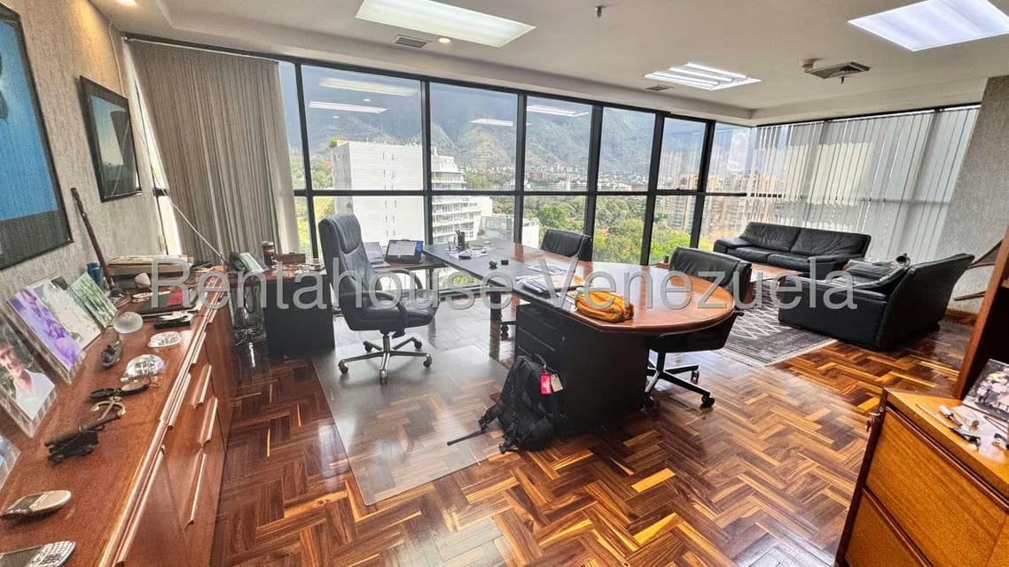 Comercial (Oficina) en Venta en El Bosque, Distrito Metropolitano - 14