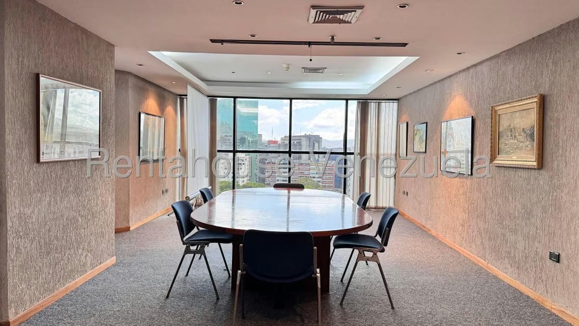 Comercial (Oficina) en Venta en El Bosque, Distrito Metropolitano - 4