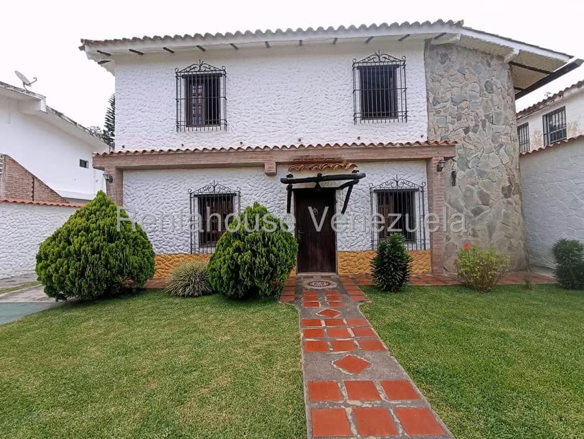Casa (Duplex) en Venta en Club de Campo, Miranda