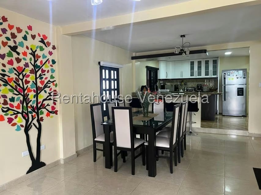 Casa (Duplex) en Venta en Club de Campo, Miranda - 8