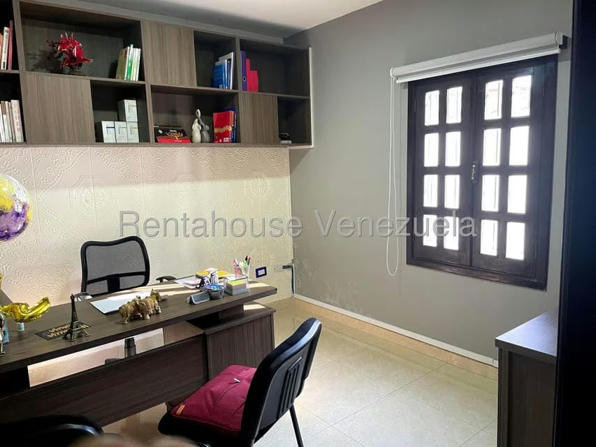 Casa (Duplex) en Venta en Club de Campo, Miranda - 9