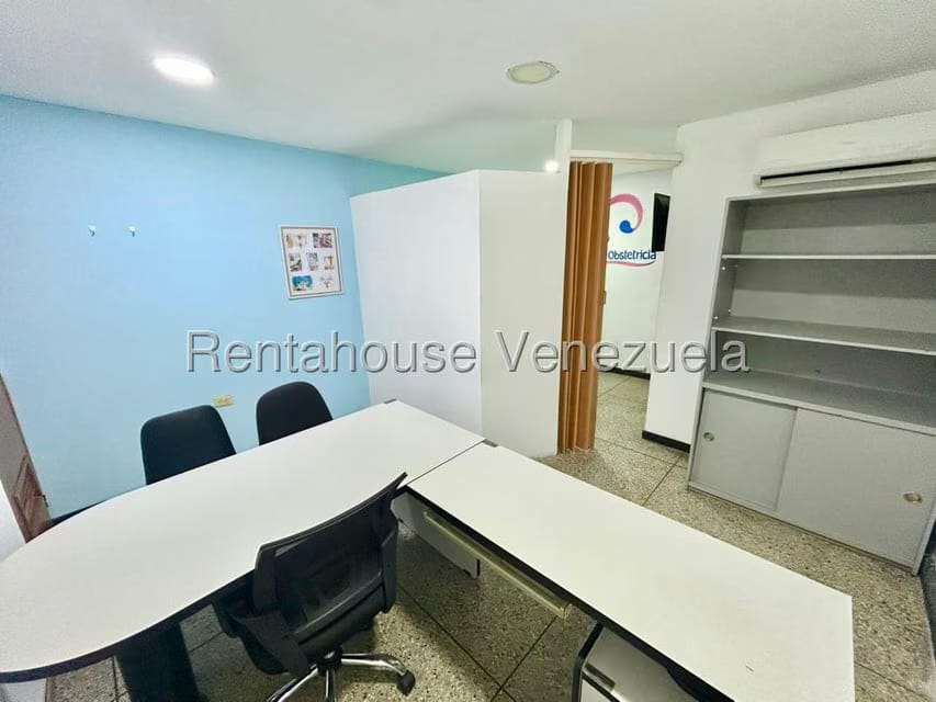 Comercial (Consultorio Medico) en Alquiler en Centro, Lara - 4