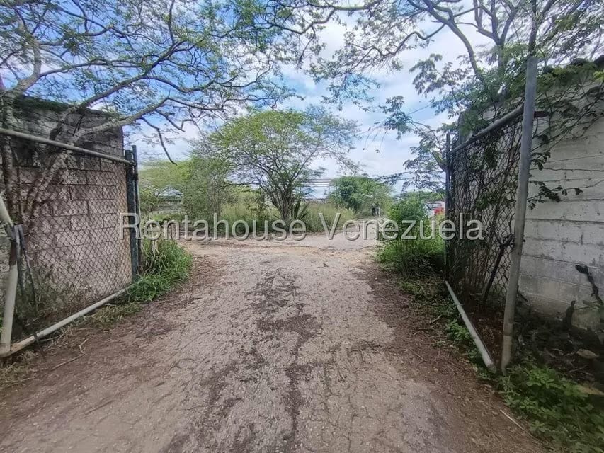Terreno (Finca) en Venta en Parroquia El Cuji, Lara - 29
