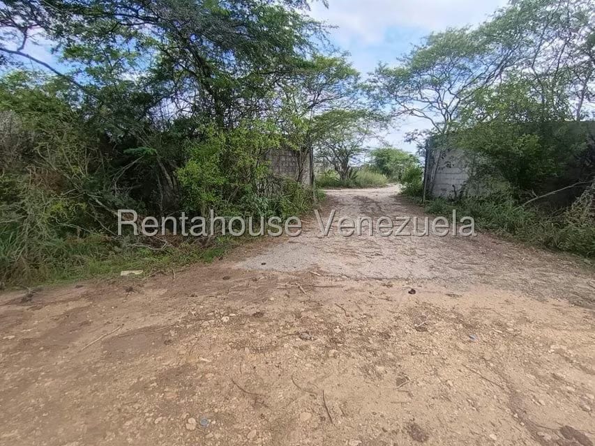 Terreno (Finca) en Venta en Parroquia El Cuji, Lara - 30