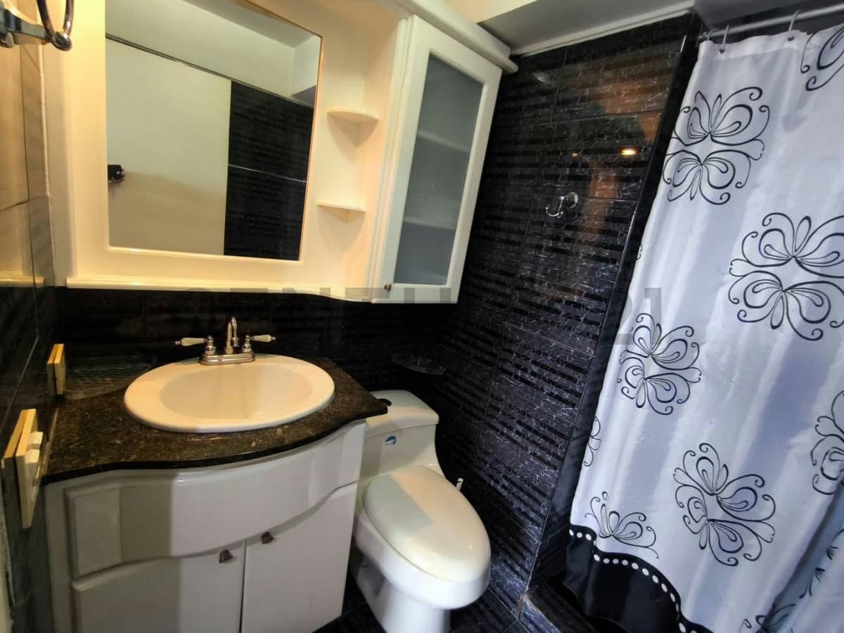 "Vive con Estilo:Acogedor Apartamento Amoblado con Vista Panorámica al Ávila" - 11
