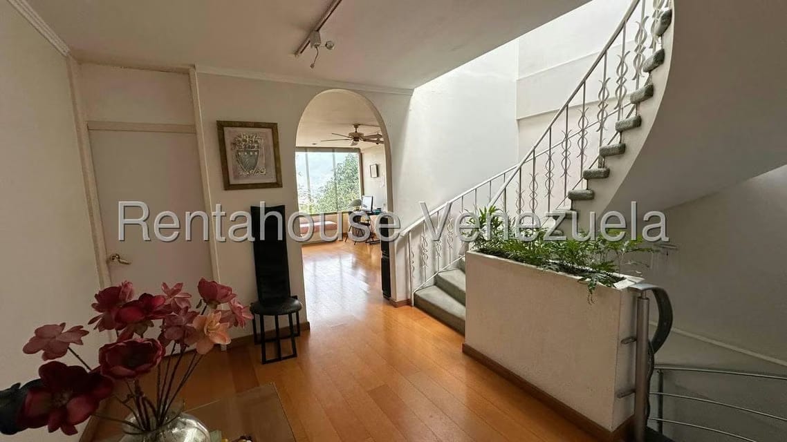 Casa (Multipes Niveles) en Venta en Colinas de Bello Monte, Distrito Metropolitano - 19