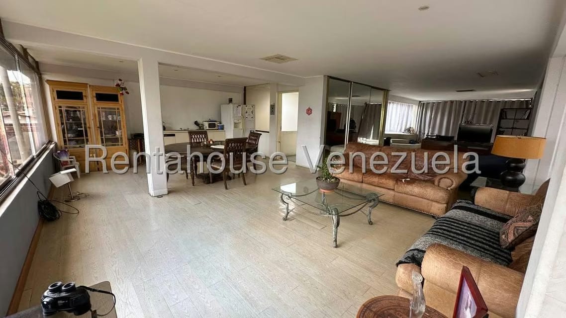 Casa (Multipes Niveles) en Venta en Colinas de Bello Monte, Distrito Metropolitano - 30
