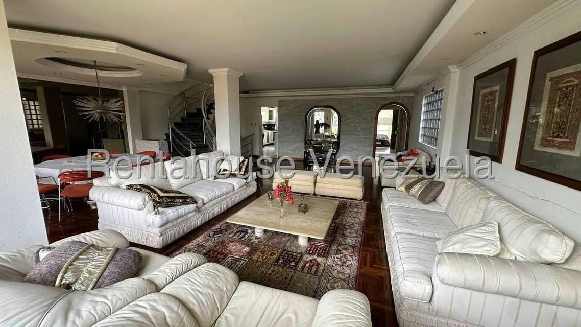 Casa (Multipes Niveles) en Venta en Colinas de Bello Monte, Distrito Metropolitano - 4