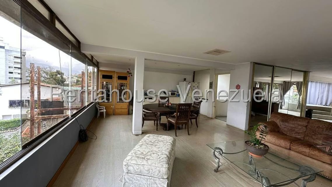 Casa (Multipes Niveles) en Venta en Colinas de Bello Monte, Distrito Metropolitano - 33