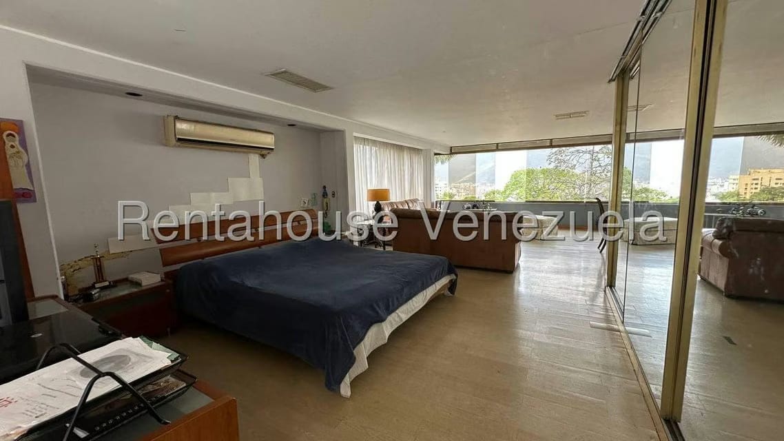 Casa (Multipes Niveles) en Venta en Colinas de Bello Monte, Distrito Metropolitano - 35