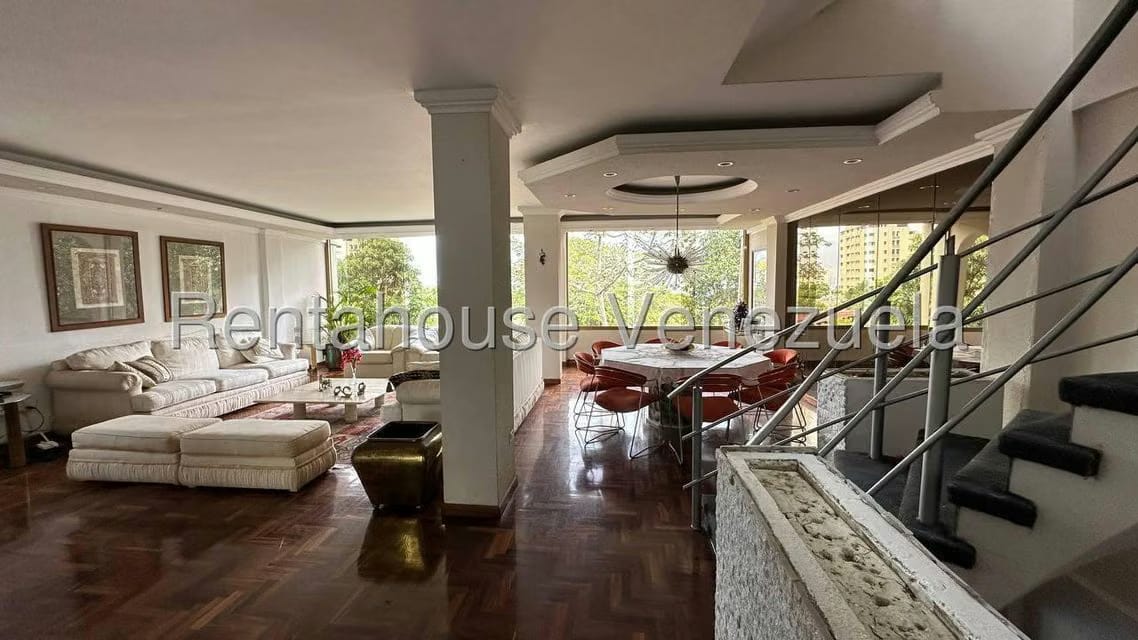 Casa (Multipes Niveles) en Venta en Colinas de Bello Monte, Distrito Metropolitano - 9