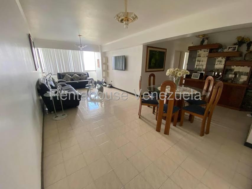 Apartamento (1 Nivel) en Alquiler en Manzanares, Distrito Metropolitano - 2