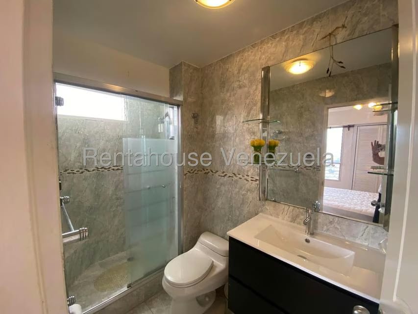 Apartamento (1 Nivel) en Alquiler en Manzanares, Distrito Metropolitano - 18