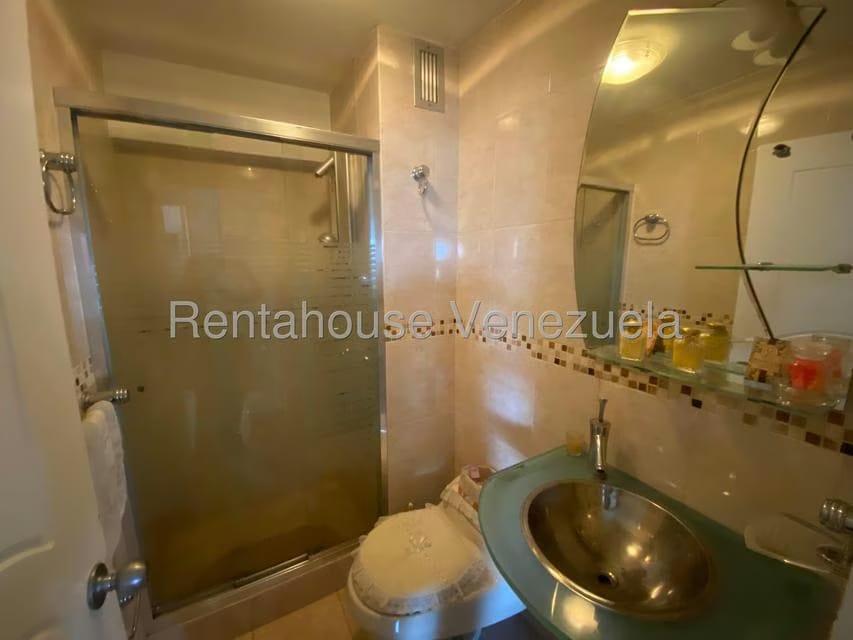 Apartamento (1 Nivel) en Alquiler en Manzanares, Distrito Metropolitano - 24