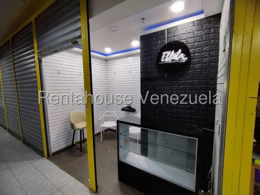 Comercial (Local Comercial) en Venta en Chacao, Distrito Metropolitano - 2