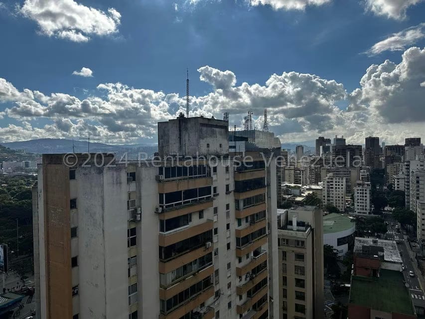 Apartamento (1 Nivel) en Venta en Santa Eduvigis, Distrito Metropolitano - 20