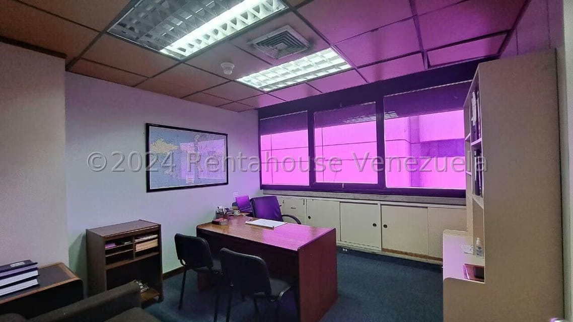 Comercial (Oficina) en Venta en El Rosal, Distrito Metropolitano - 11