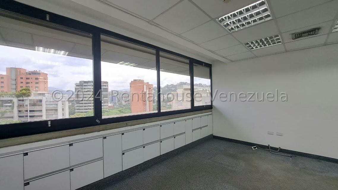 Comercial (Oficina) en Venta en El Rosal, Distrito Metropolitano - 18