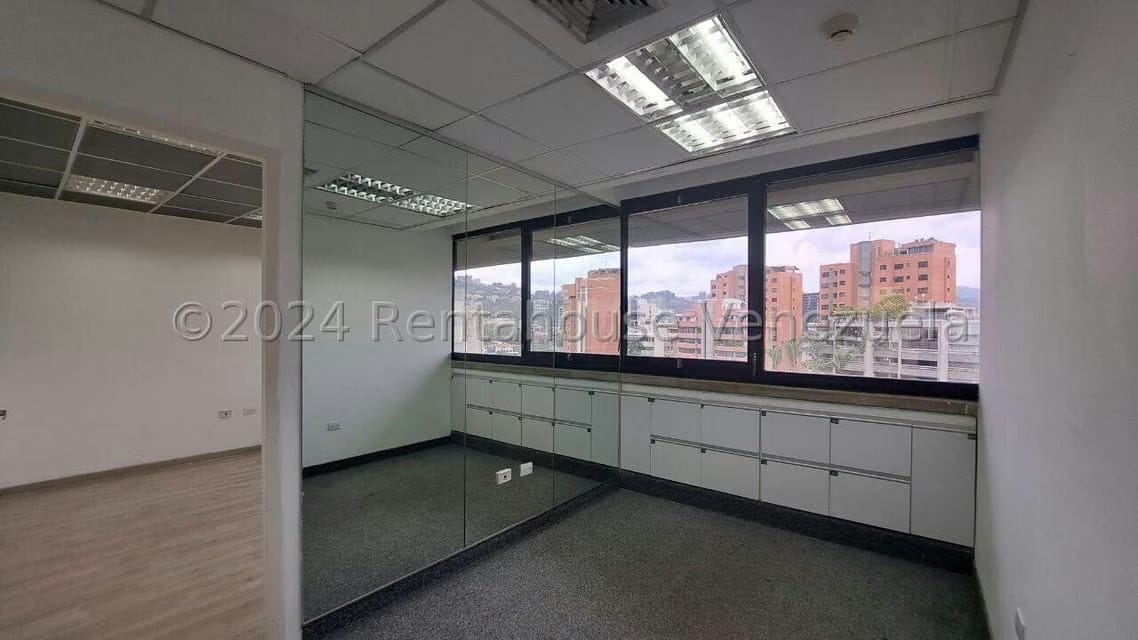 Comercial (Oficina) en Venta en El Rosal, Distrito Metropolitano - 20