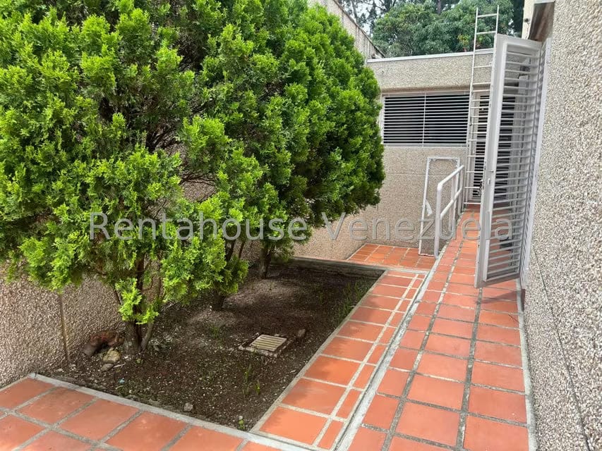 Casa (Multipes Niveles) en Venta en Los Naranjos del Cafetal, Distrito Metropolitano - 19