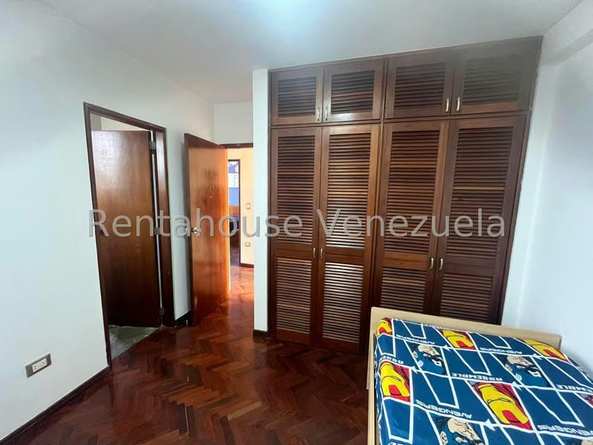 Casa (Multipes Niveles) en Venta en Los Naranjos del Cafetal, Distrito Metropolitano - 29