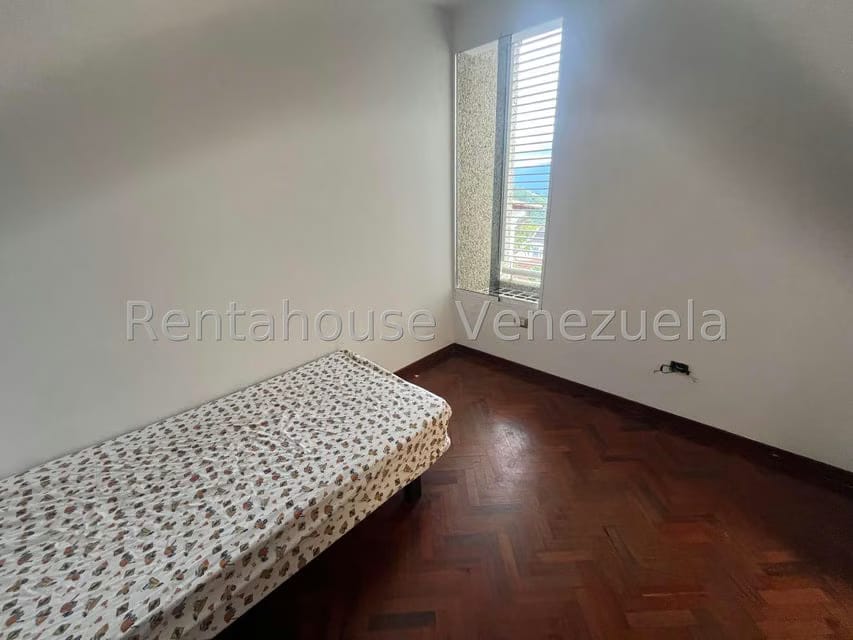 Casa (Multipes Niveles) en Venta en Los Naranjos del Cafetal, Distrito Metropolitano - 31