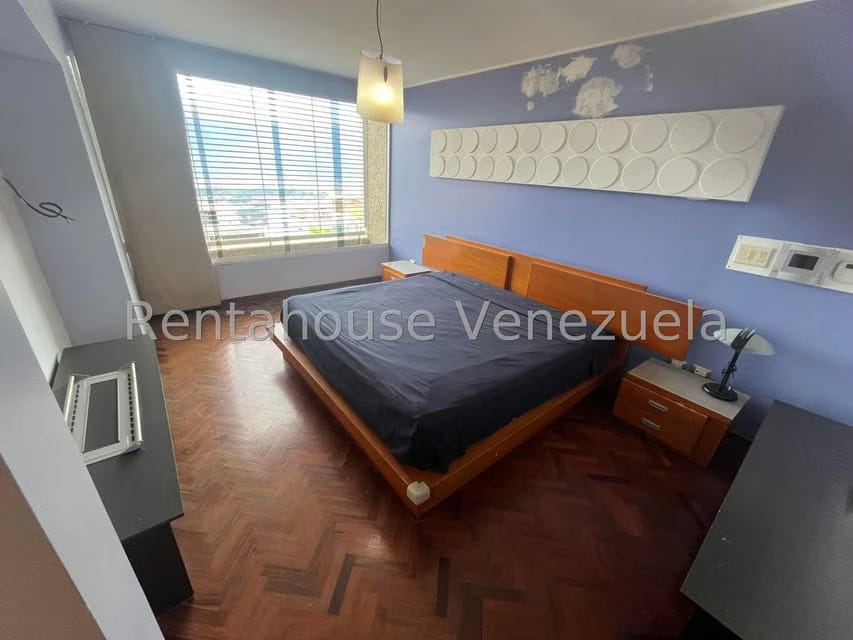 Casa (Multipes Niveles) en Venta en Los Naranjos del Cafetal, Distrito Metropolitano - 34