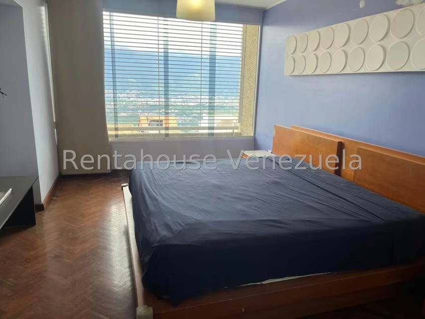 Casa (Multipes Niveles) en Venta en Los Naranjos del Cafetal, Distrito Metropolitano - 36
