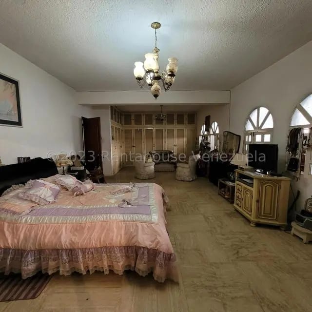 Casa (1 Nivel) en Venta en Prados del Este, Distrito Metropolitano - 12