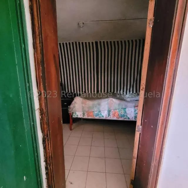 Casa (1 Nivel) en Venta en Prados del Este, Distrito Metropolitano - 17