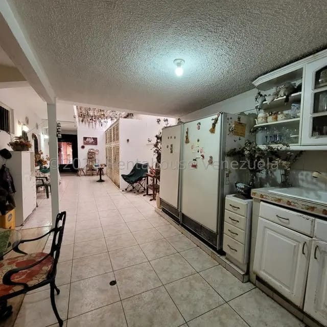 Casa (1 Nivel) en Venta en Prados del Este, Distrito Metropolitano - 7