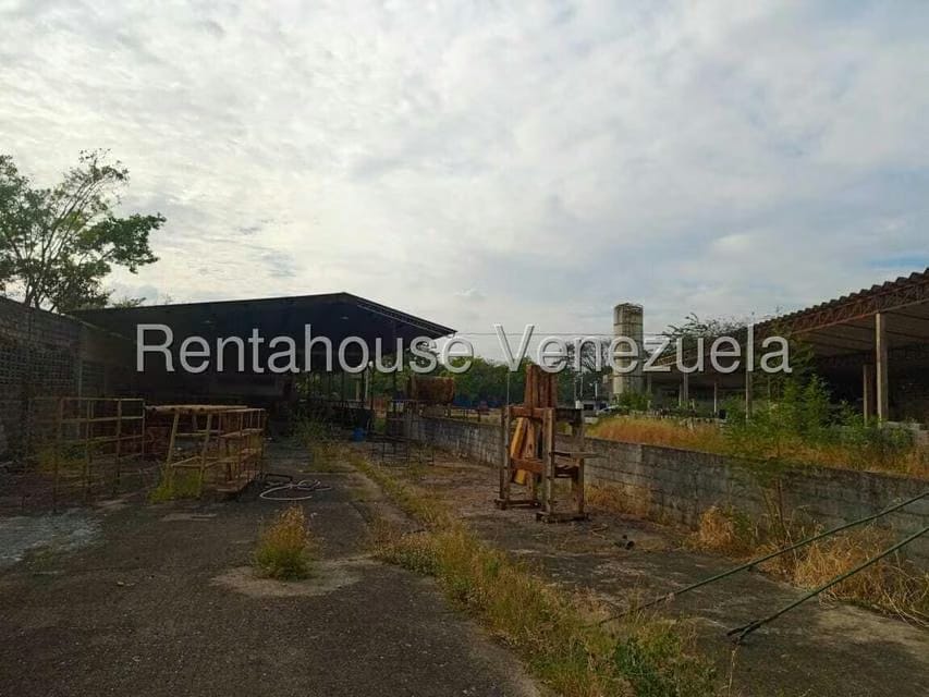 Comercial (Local Comercial) en Alquiler en Zona Industrial Acarigua, Portuguesa - 11